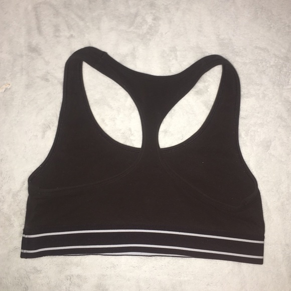 VS Pink sports bra - Picture 2 of 3